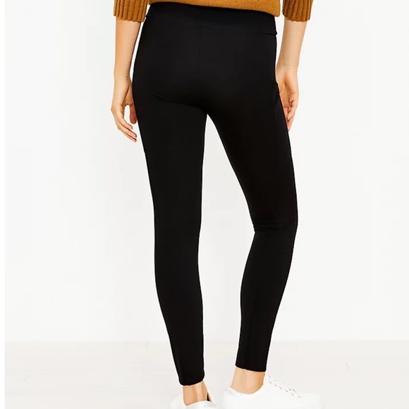 Make N Offer ‼️NWT LOFT / Lou & Grey Side Pocket Leggings - Black - UNOPENED - Picture 2 of 4